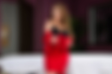 2019-07-06 Megan Rain - Spa For Horny Housewives 2/0015.jpg
